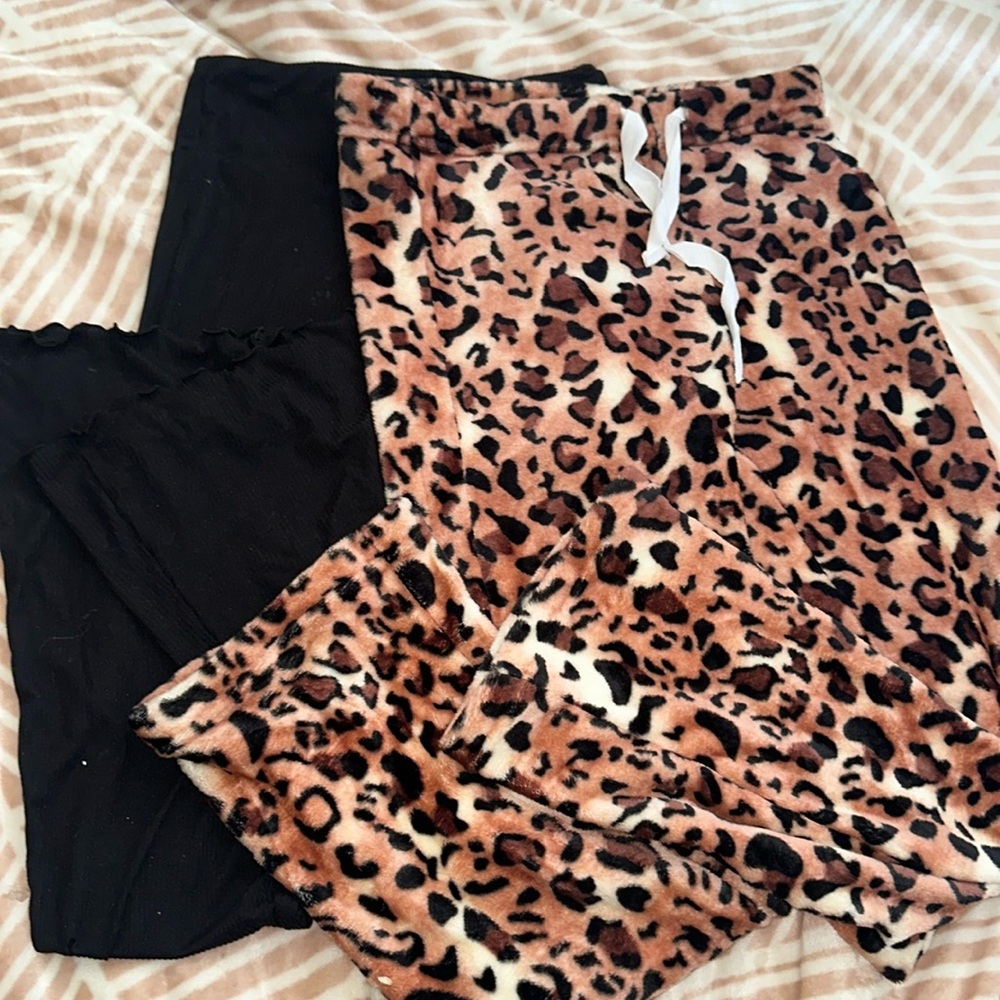2 pair sleep pants